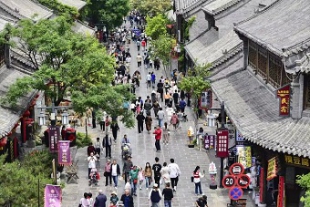 メーデー5連休　中國(guó)國(guó)內(nèi)の観光収入が約2.88兆円に.jpg