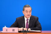 王毅外交部長　「成熟?安定した中日関係を築くためには定力を保つ必要がある」
